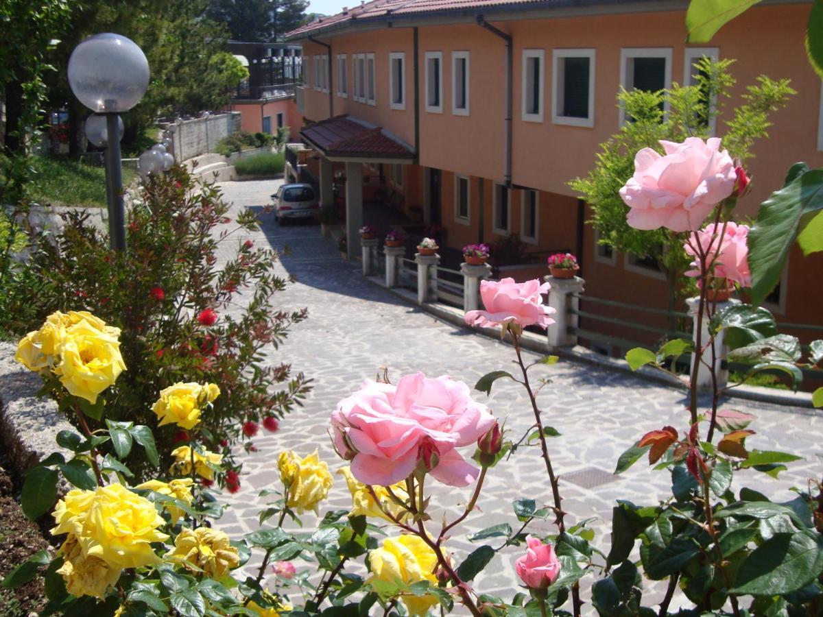 Hotel Santangelo Monte Sant'Angelo Eksteriør billede