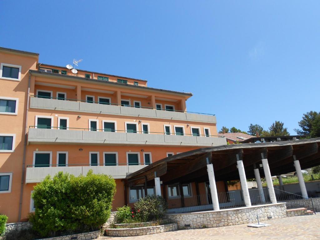 Hotel Santangelo Monte Sant'Angelo Eksteriør billede