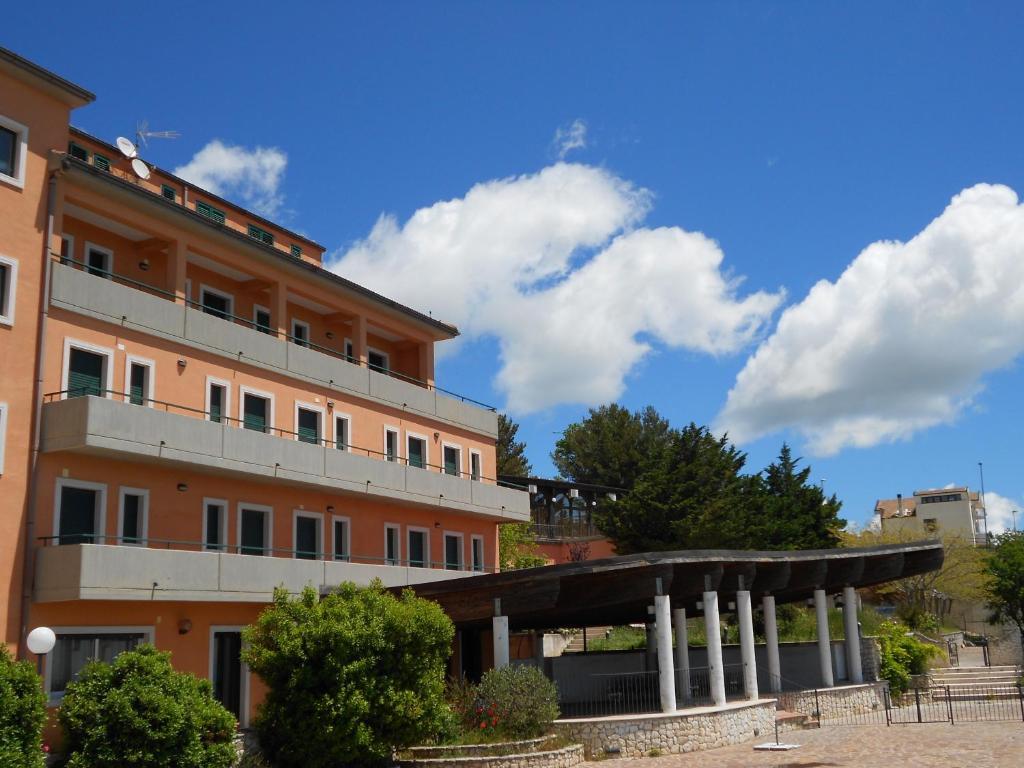 Hotel Santangelo Monte Sant'Angelo Eksteriør billede