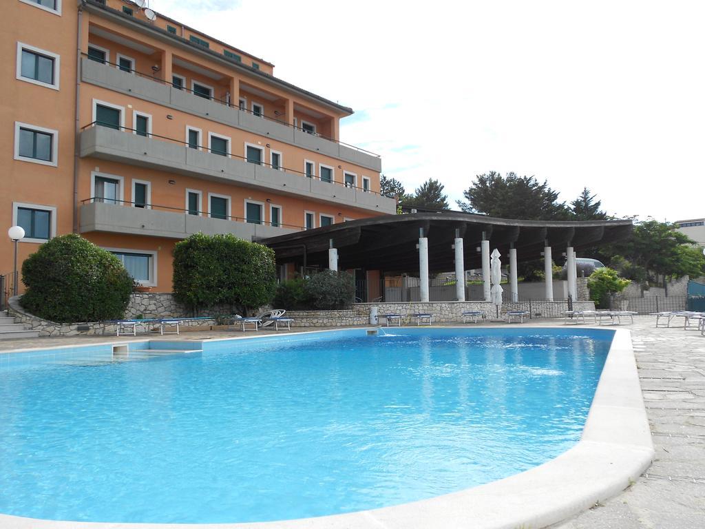 Hotel Santangelo Monte Sant'Angelo Eksteriør billede